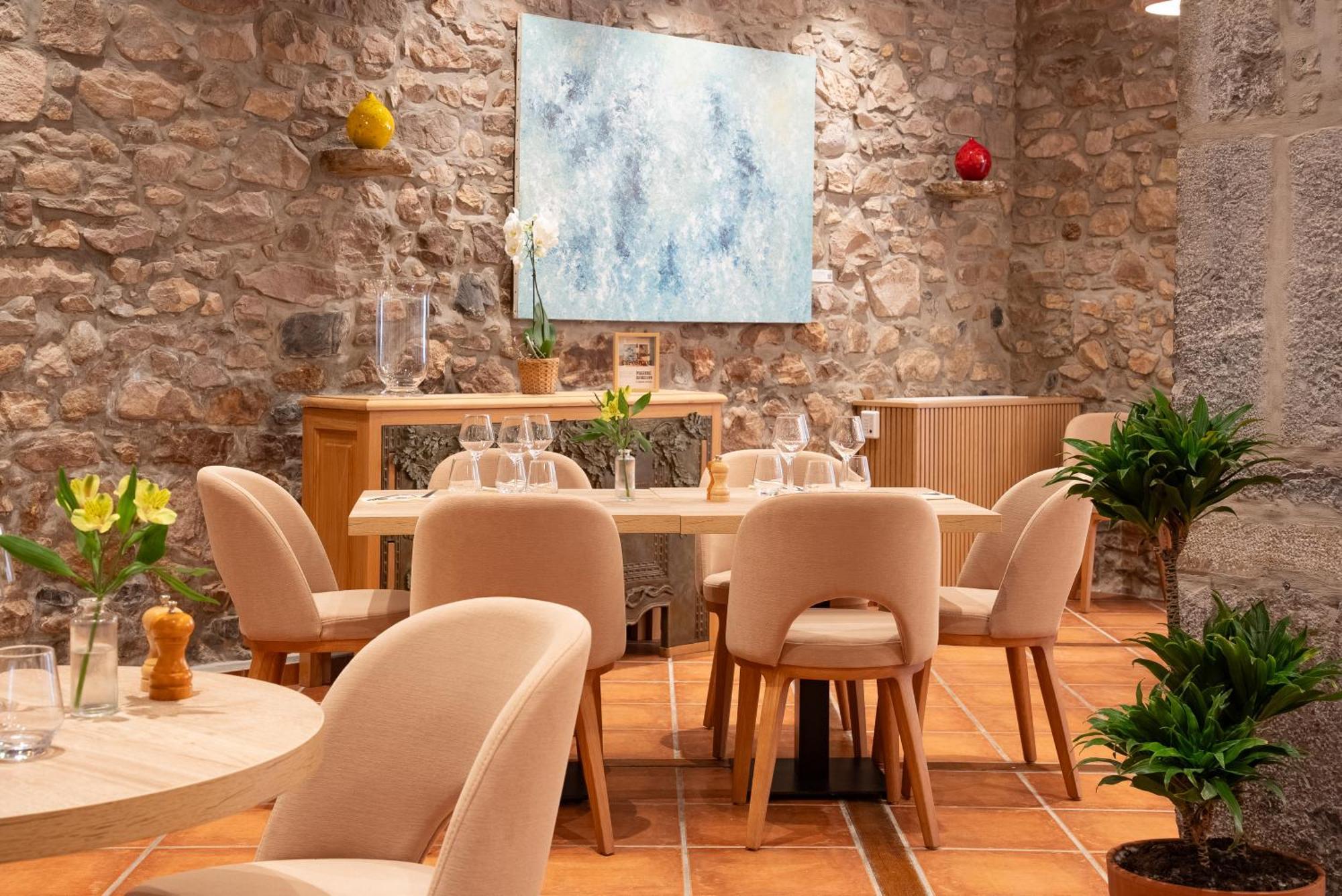 Hotel Restaurant & Spa La Maison Oppoca Ainhoa Exterior photo