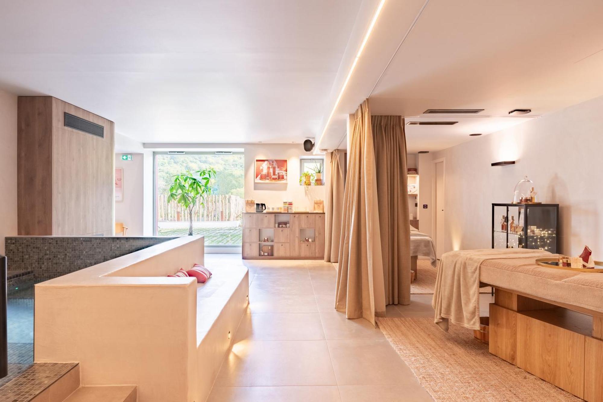 Hotel Restaurant & Spa La Maison Oppoca Ainhoa Exterior photo