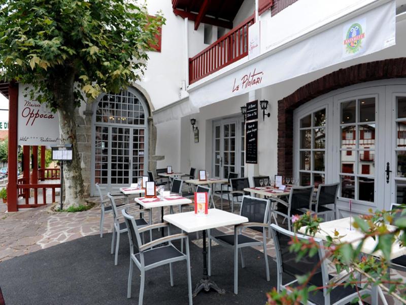 Hotel Restaurant & Spa La Maison Oppoca Ainhoa Exterior photo